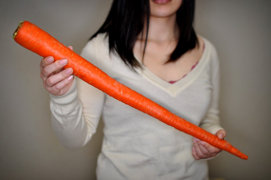 большая морковка