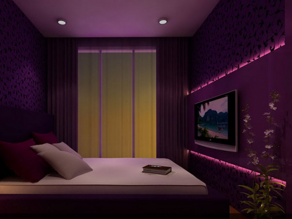 фиолетовая спальня